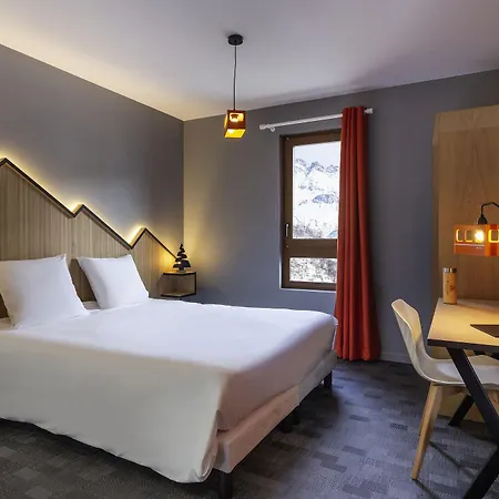 Hotel Base Camp Bourg-Saint-Maurice