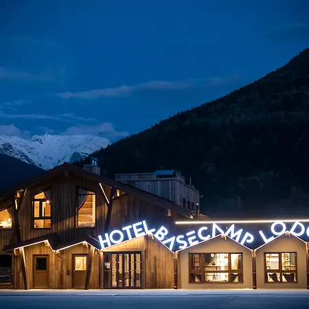 Base Camp Hotel