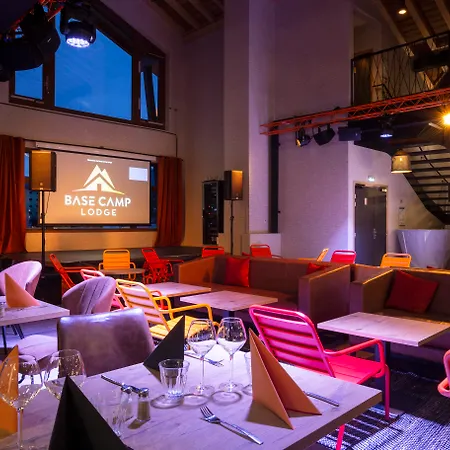 Hotel Base Camp